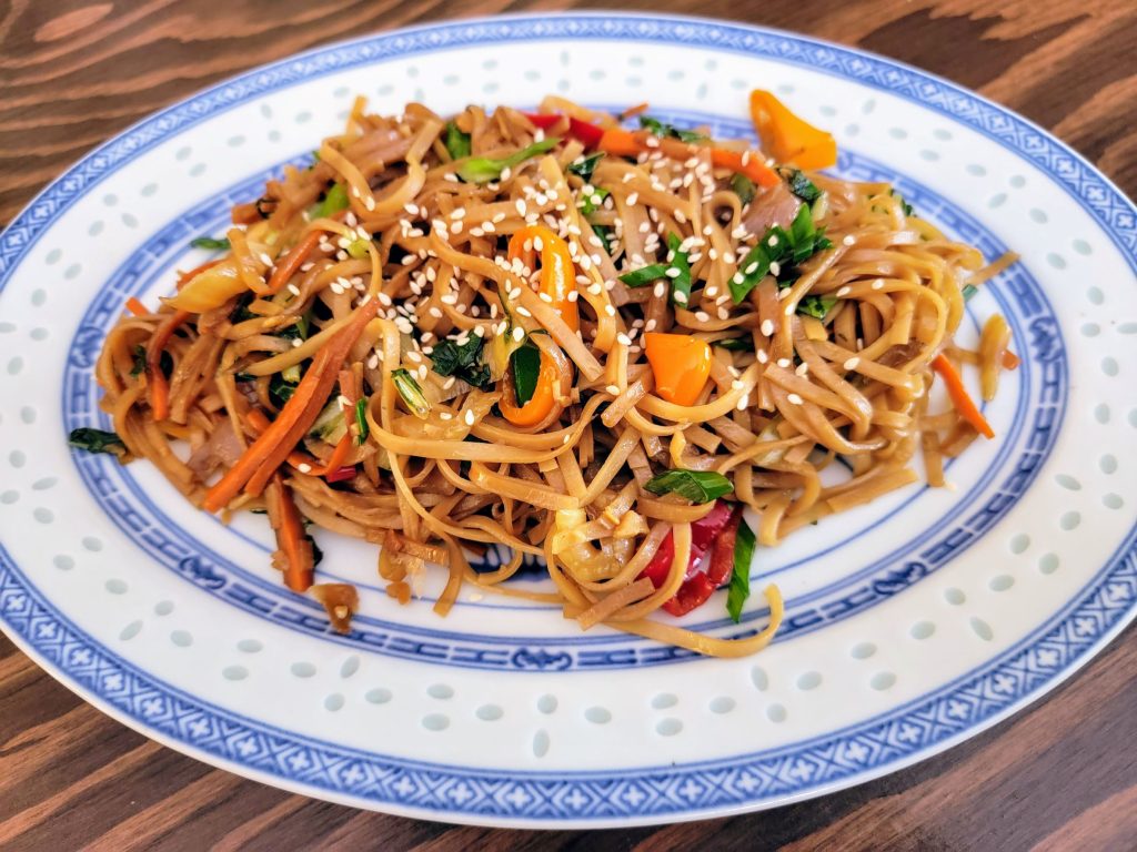 Gluten Free Rice Noodles and Vegetables | Mama Laura's Kitchen