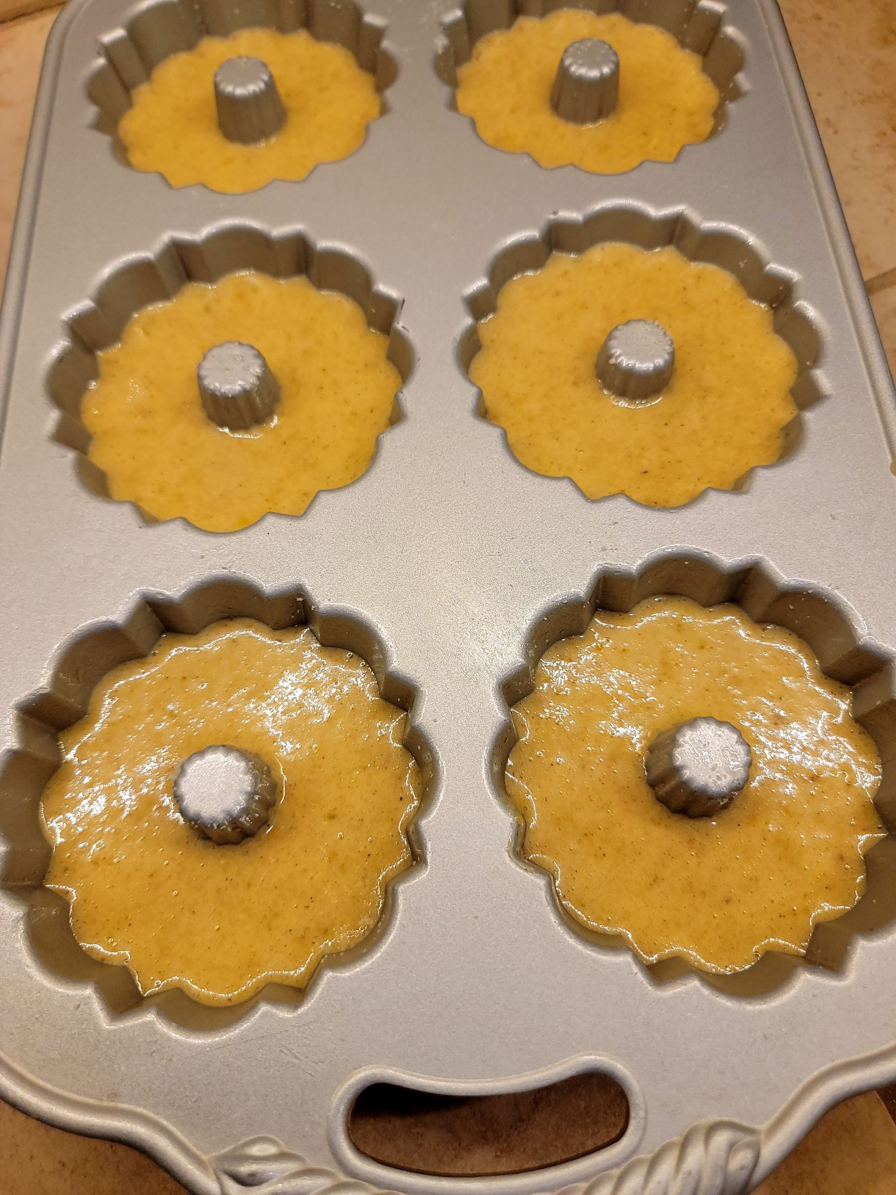 Gluten Free and Grain Free Pistachio Orange Cakes with White Chocolate